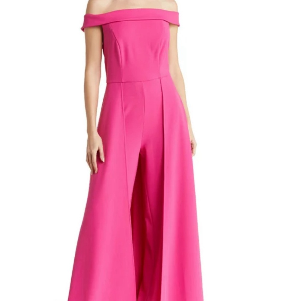 🌼MARINA OFF THE‎ SHOULDER DRESS |ZIPPER BACK CREPE JUMPSUIT; FUSCHIA|SIZE 6